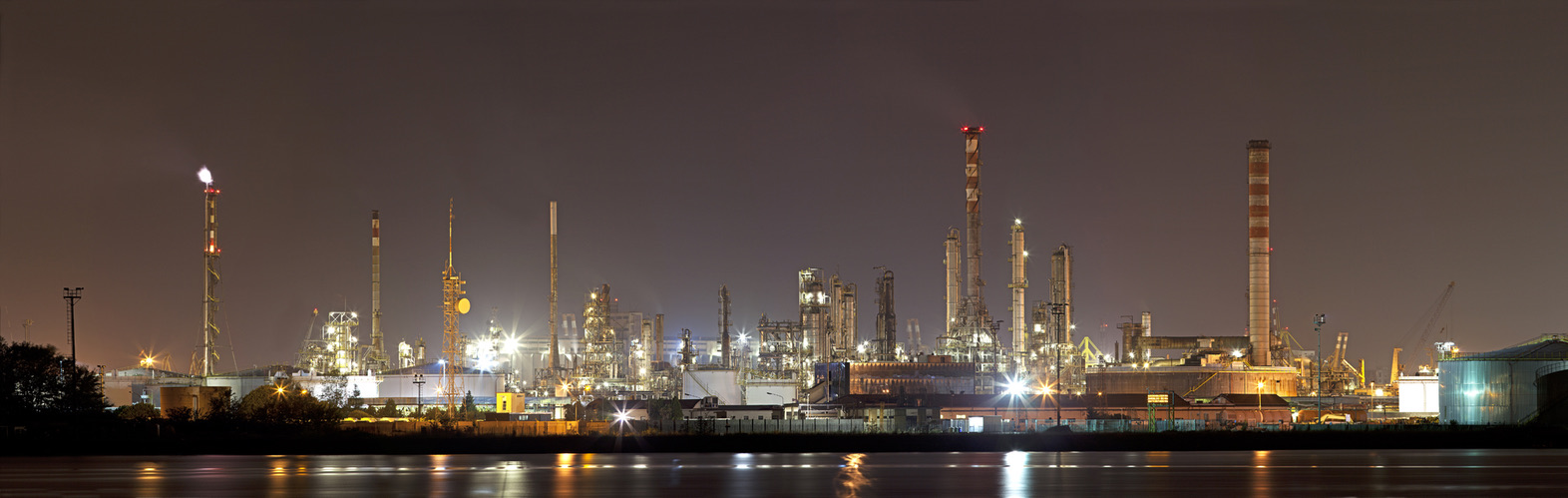 INDUSTRIAL PULSE / 産業の脈動